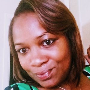 Meet your Posher, Latoya